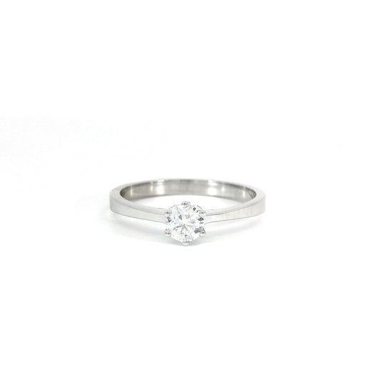 18k Diamond Ring